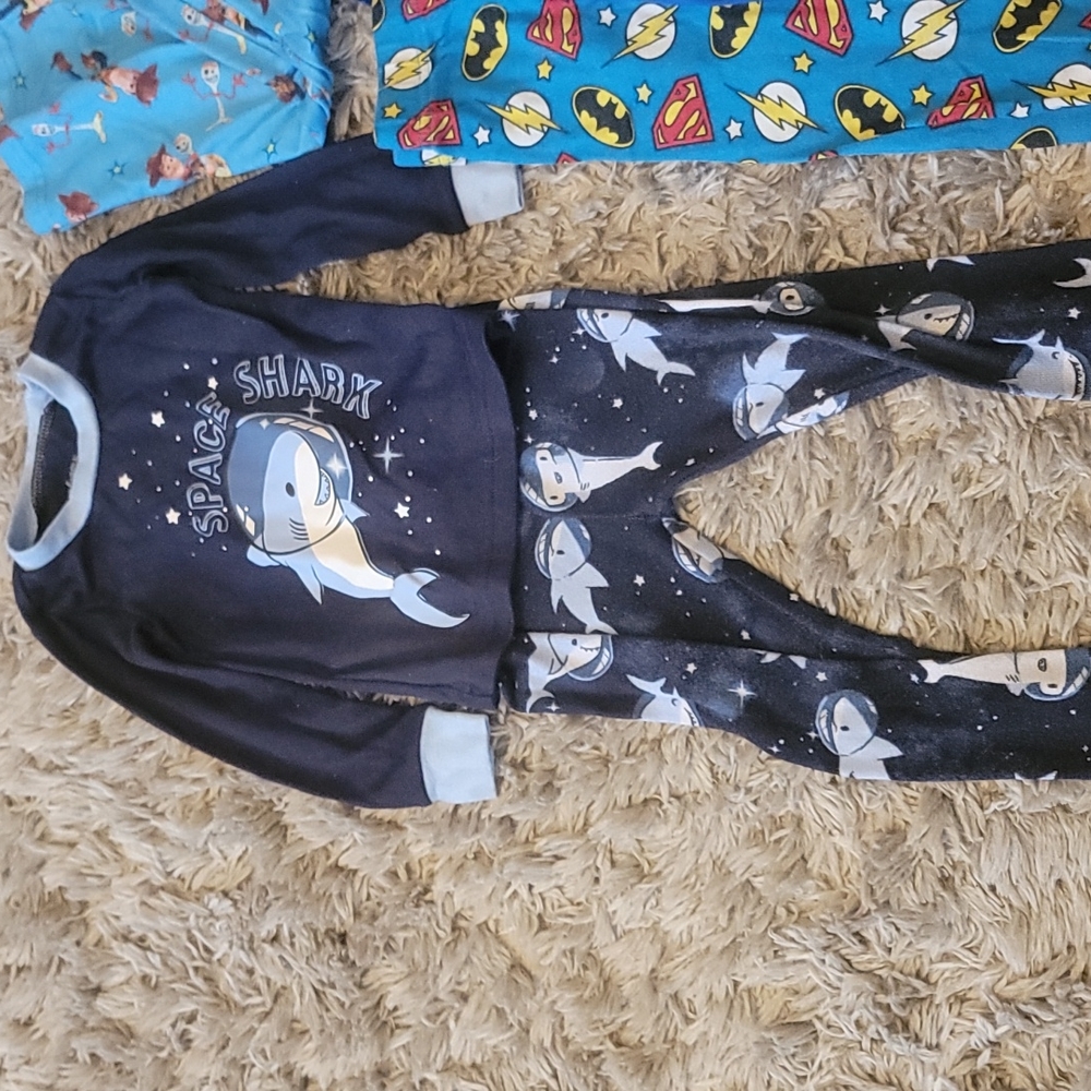 Toddler lot of 5 size 2T Pajama pants - Picture 2 of 3